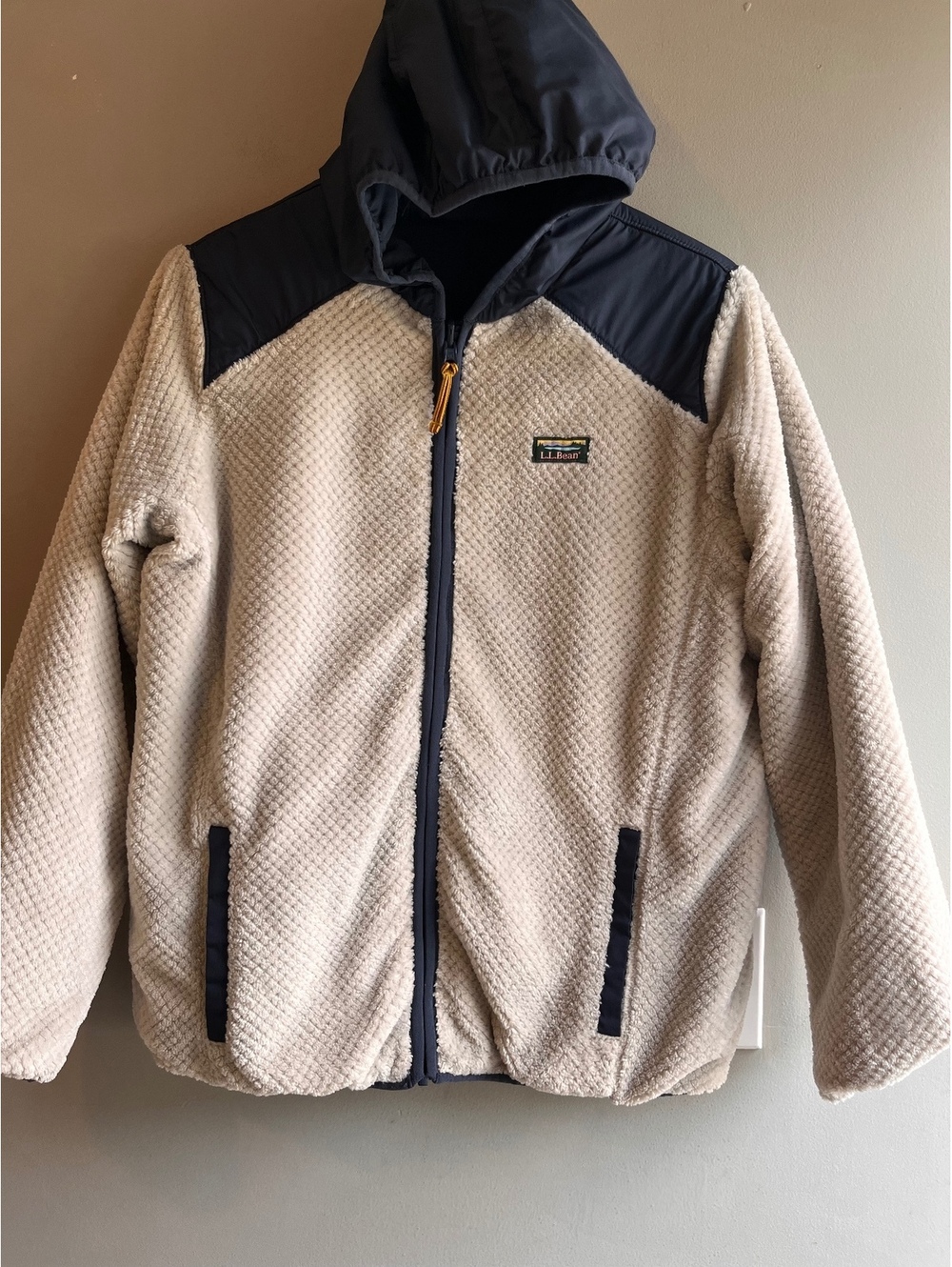 L.L. Bean Kids Mountain Bound Reversible Hooded Jacket Size XL 18 Beige Navy